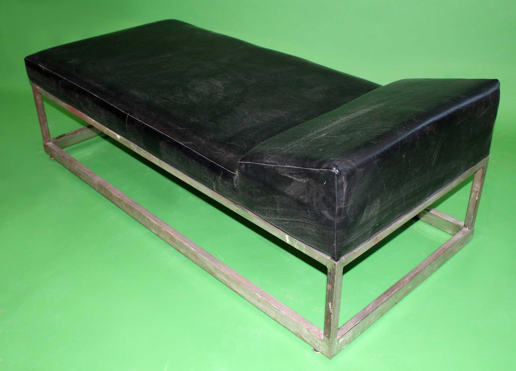 PFL-006-02.jpg
