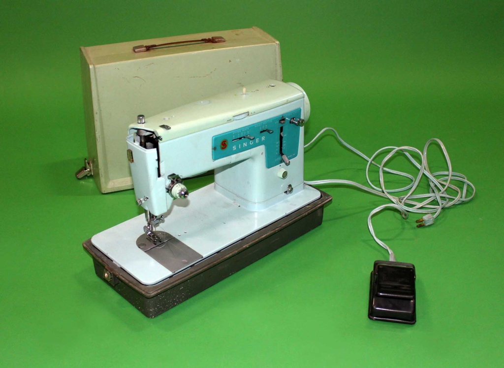 PES-002-03.jpg