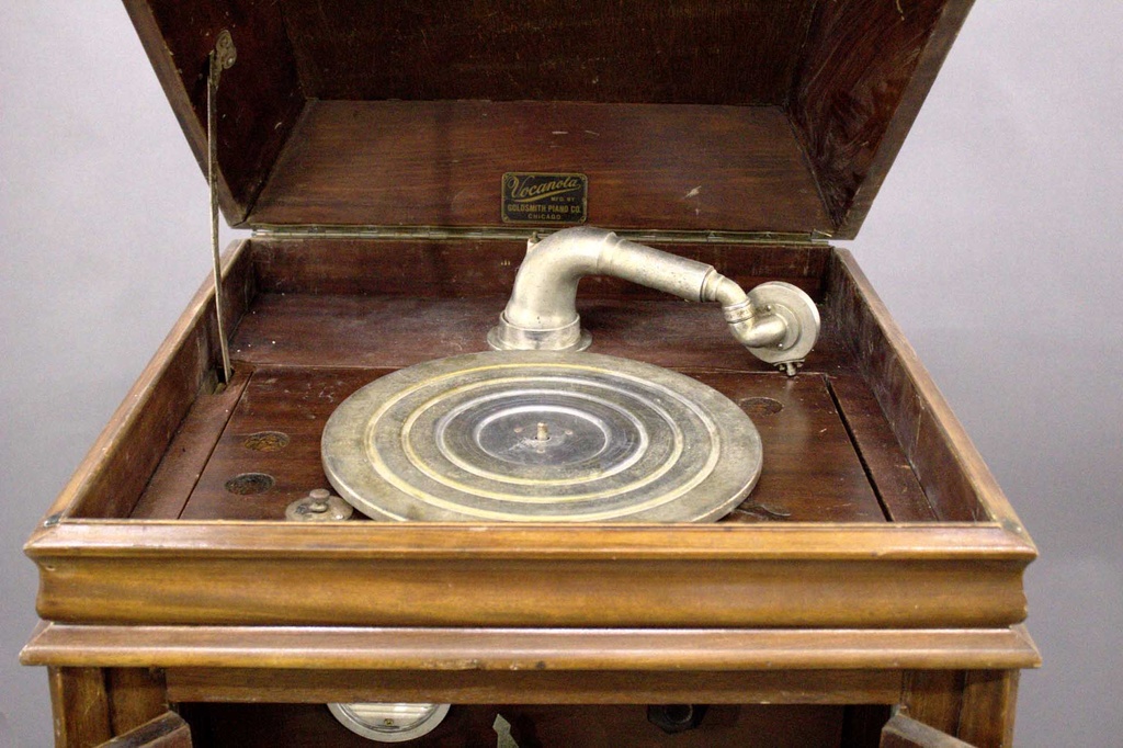 PER-090-03.jpg
