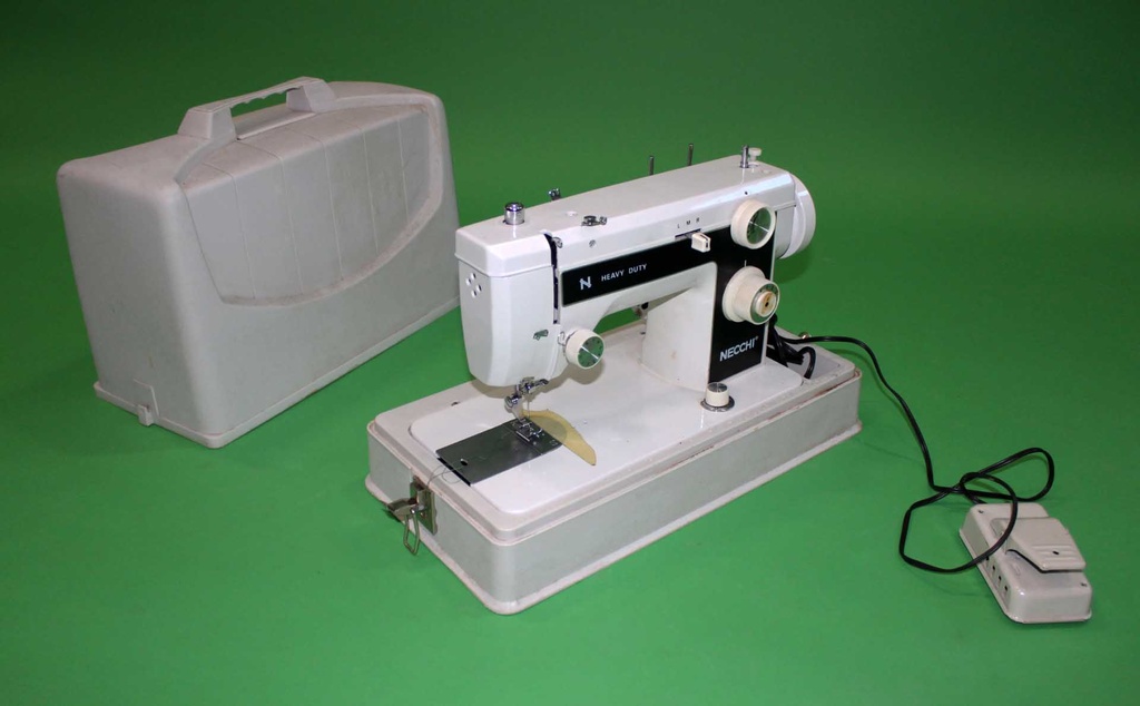PES-006-02.jpg