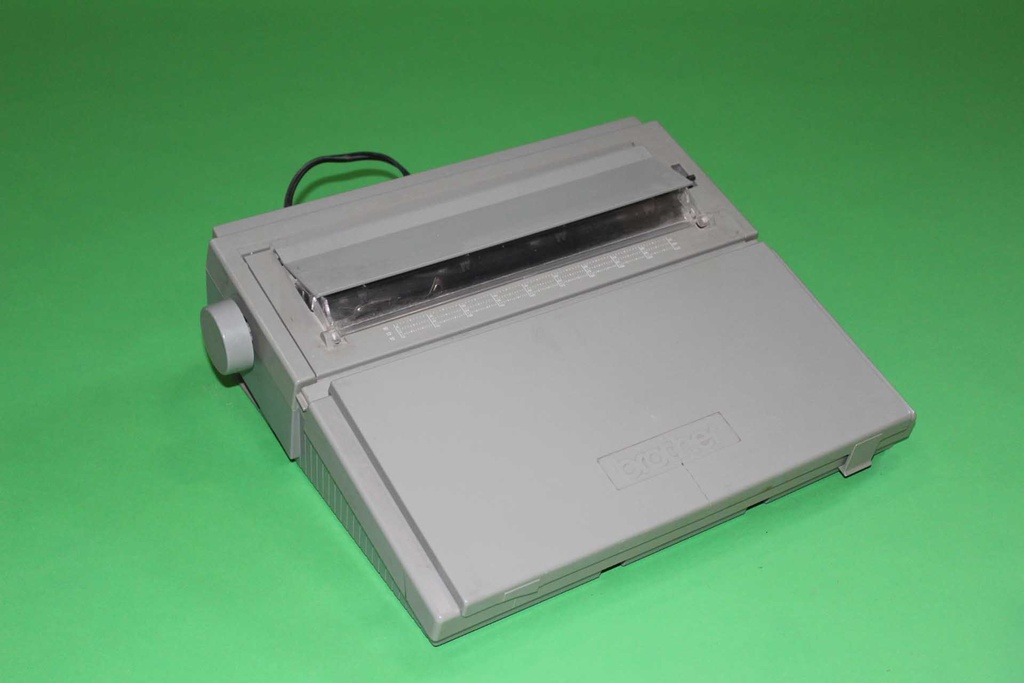 PEW-004-03.JPG
