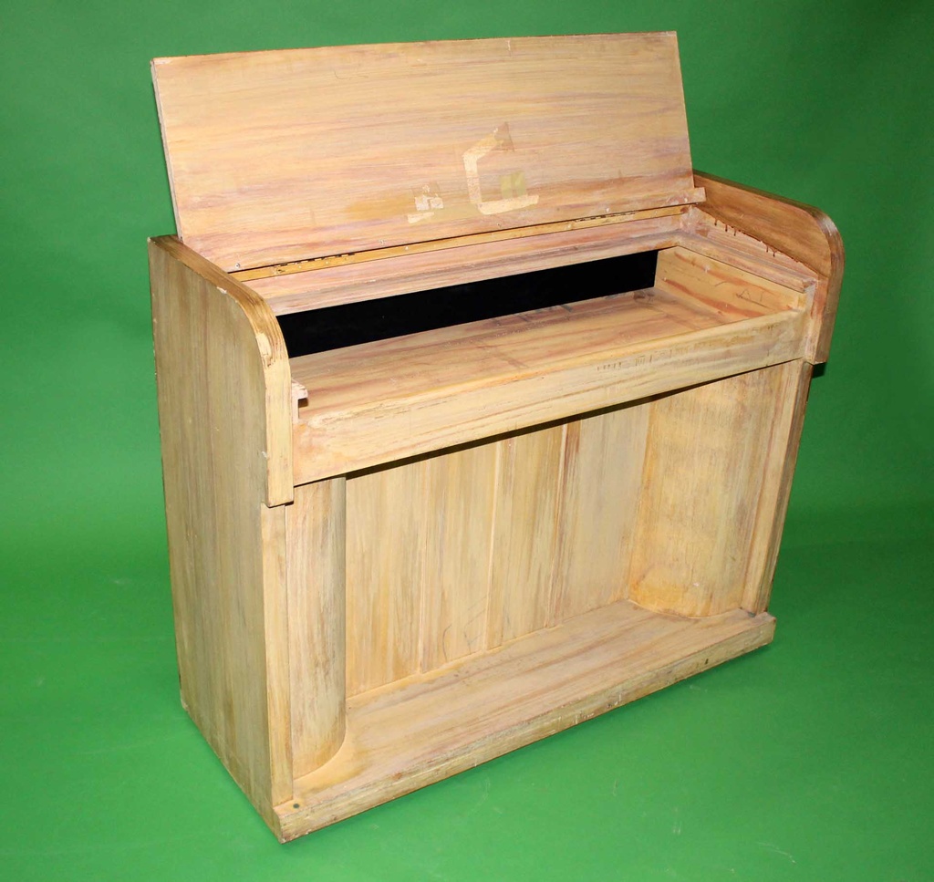 PTI-001-03.jpg