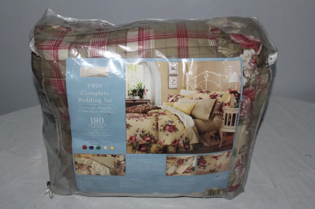 Bedding Set
