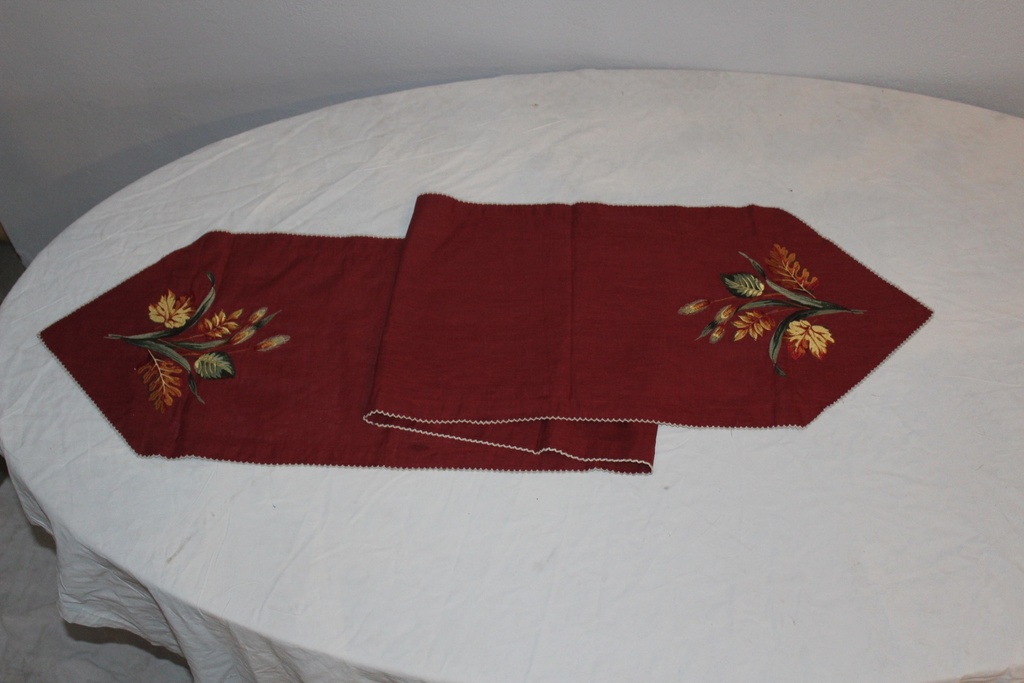 Table Runner