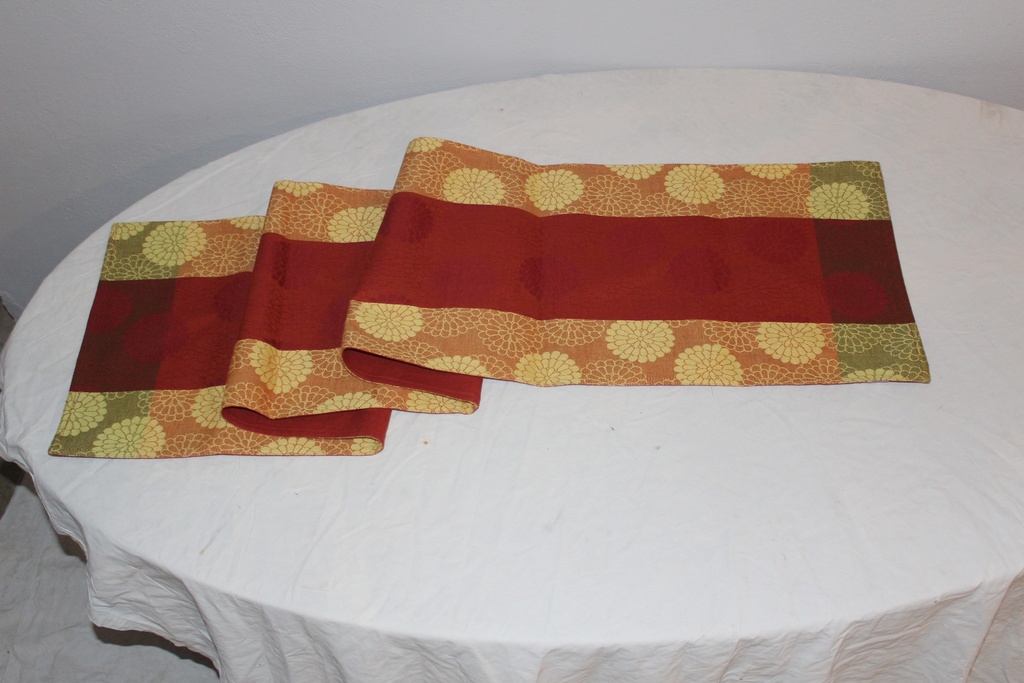 Table Runner