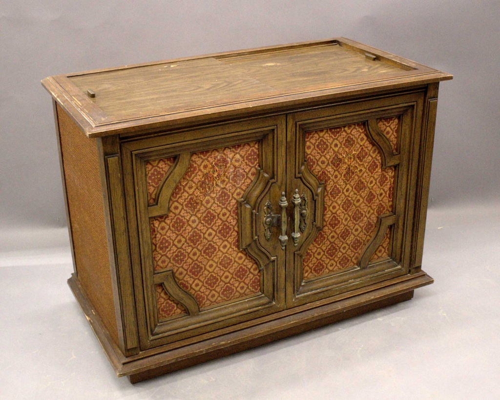 Phonograph Console