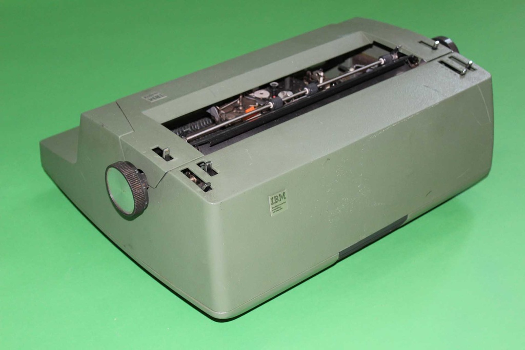 Electric Typewriter