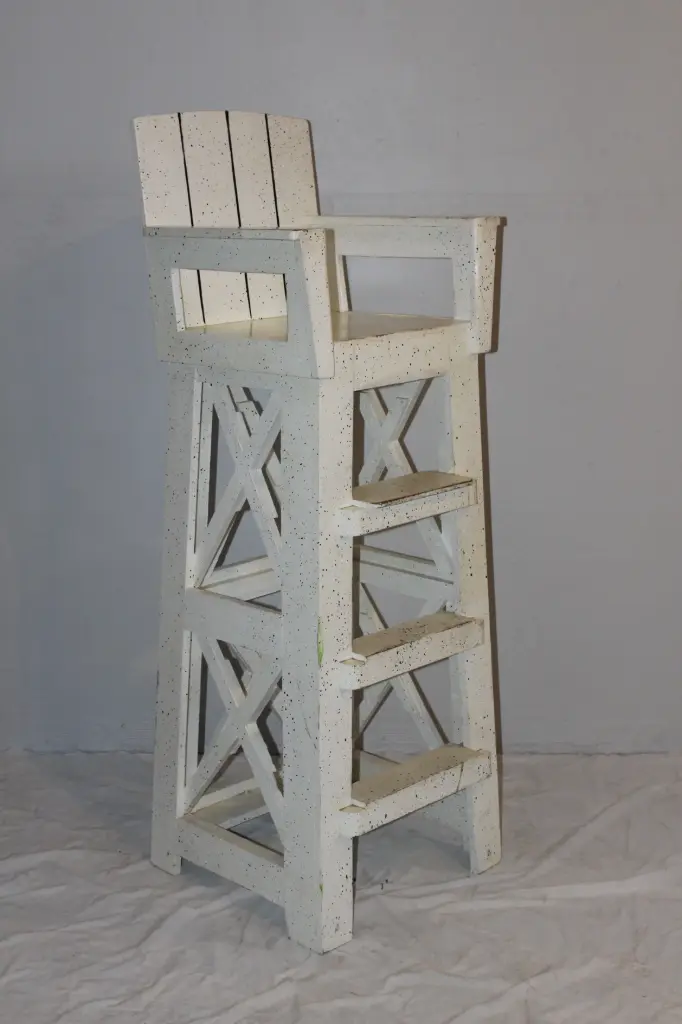 Little Lifeguard Chair