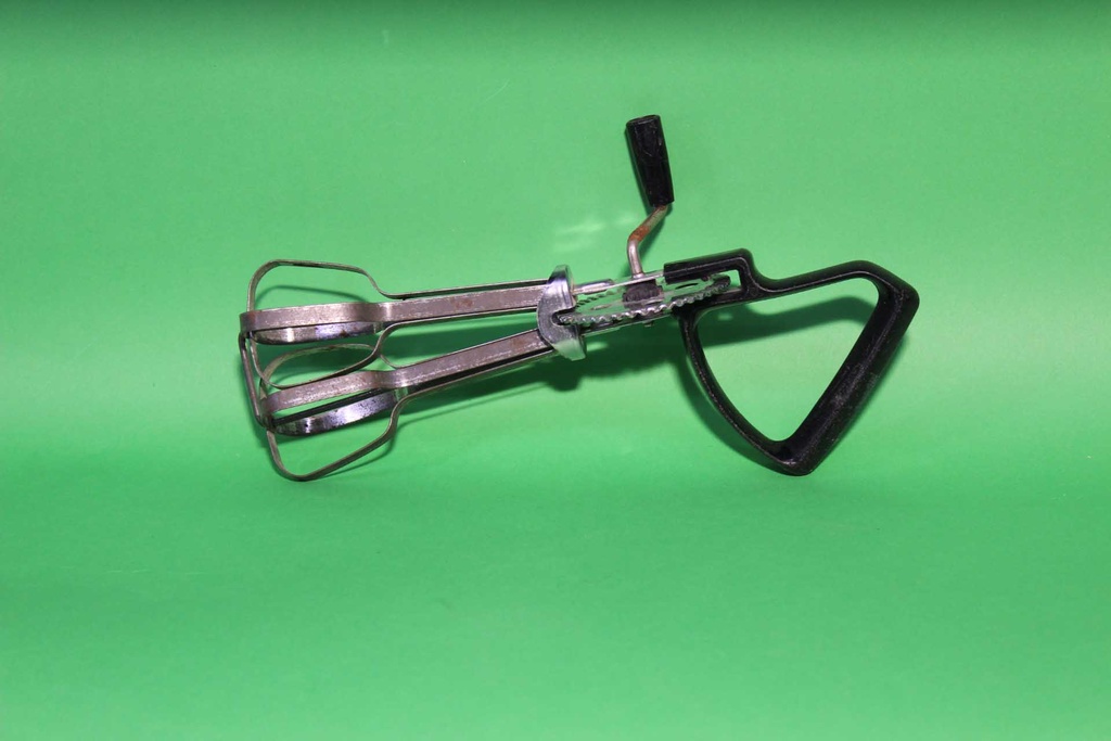 Hand Mixer