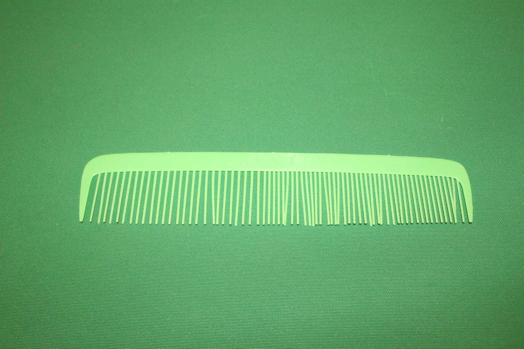 Giant Comb