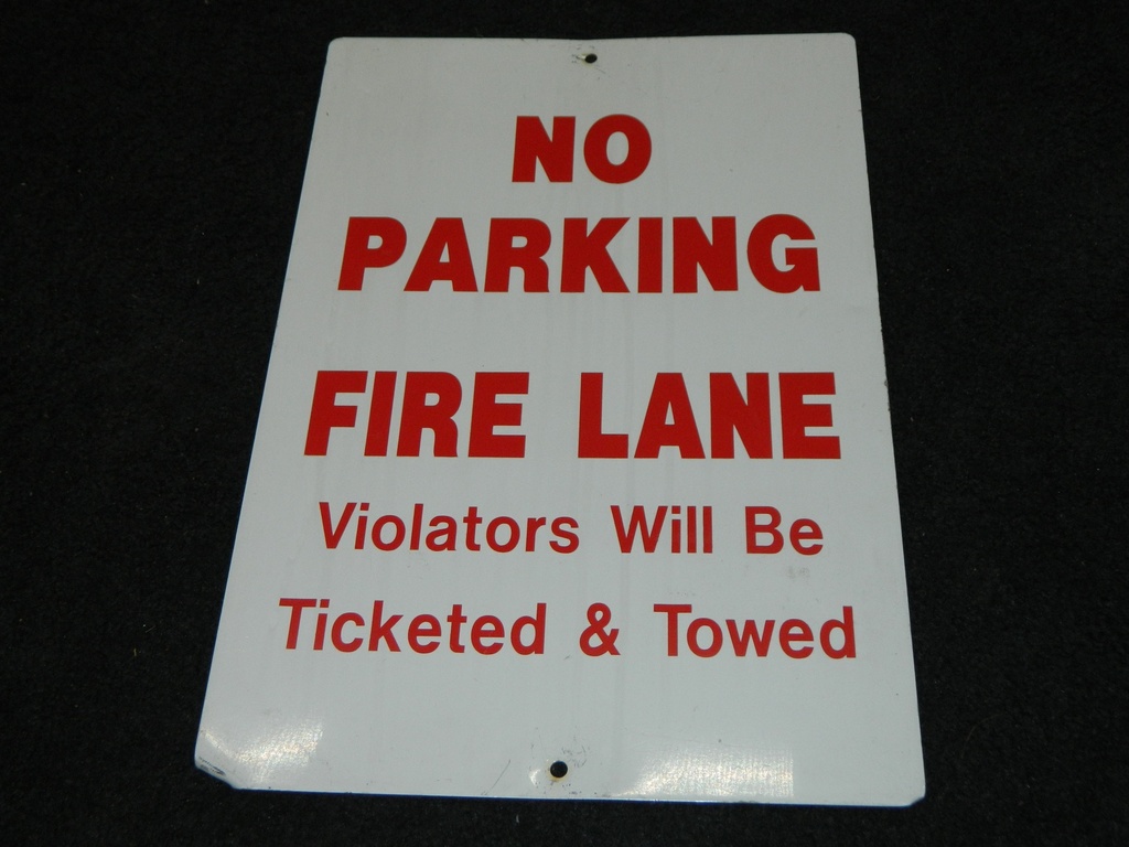 Fire Lane Sign