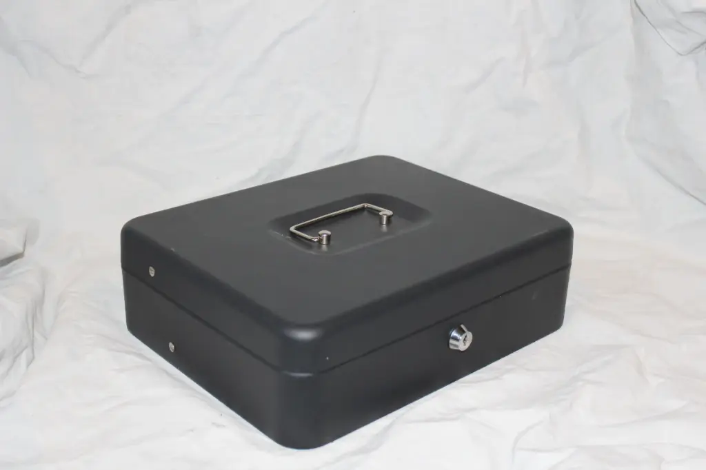 Cash Box