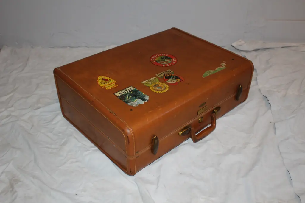Vintage Suitcase 
