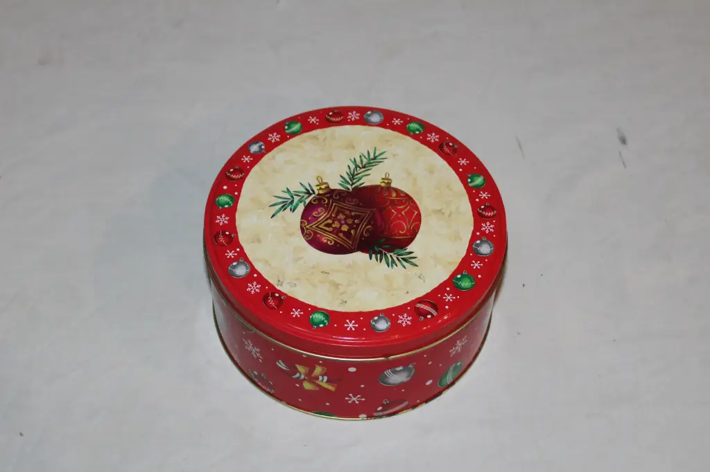 Christmas Tin