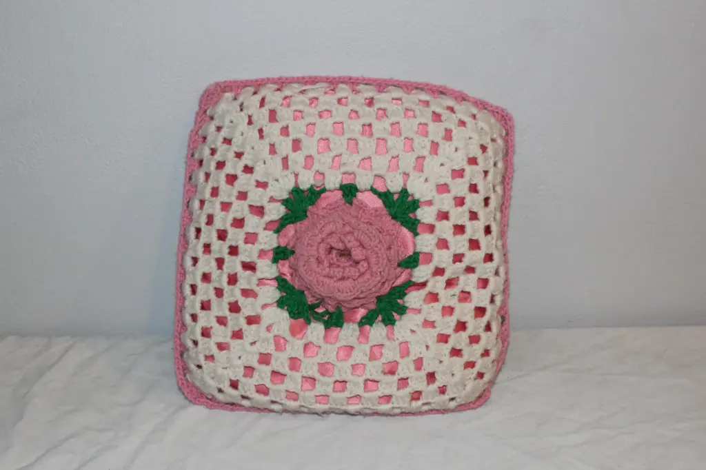 Crochet Throw Pillow