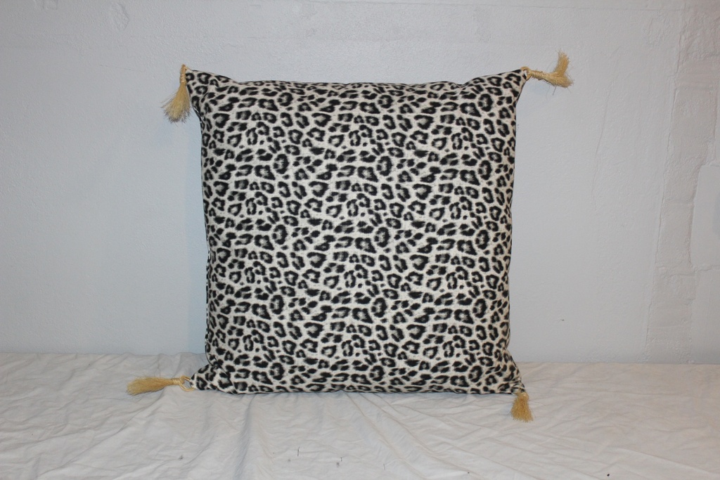 Leopard Throw Pillow