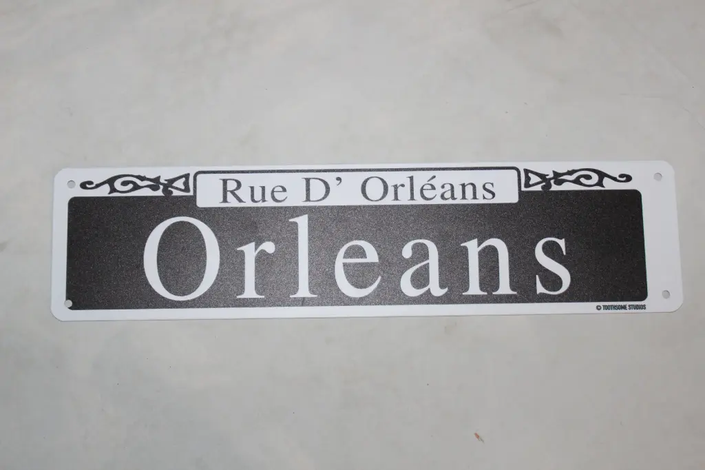Orleans St. Sign