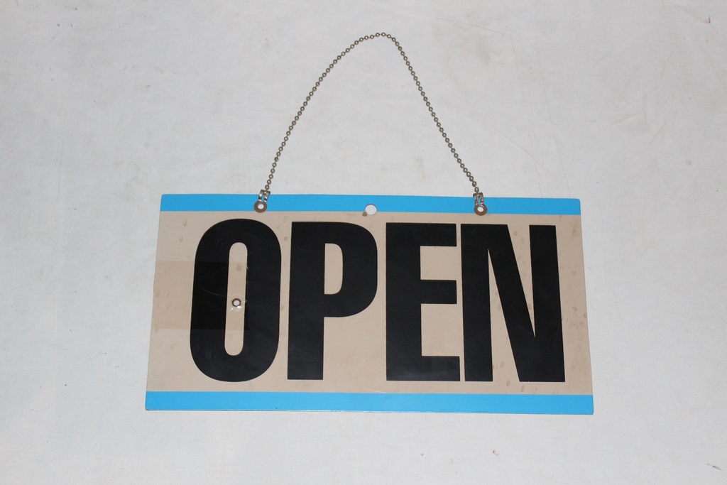 Reversible Open Sign