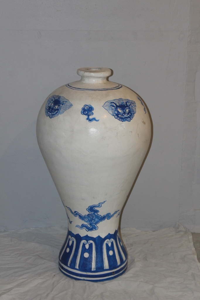 Dragon Vase