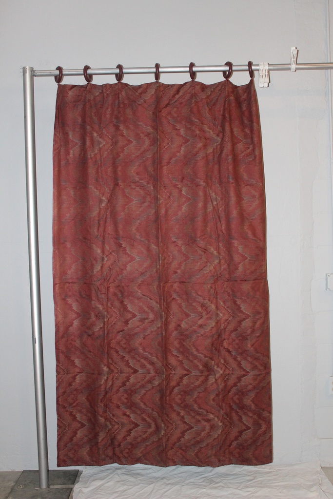Curtain