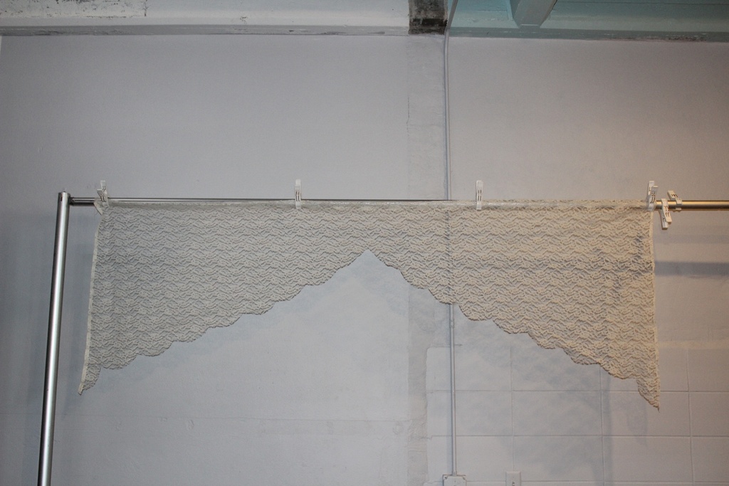 Lace Valance