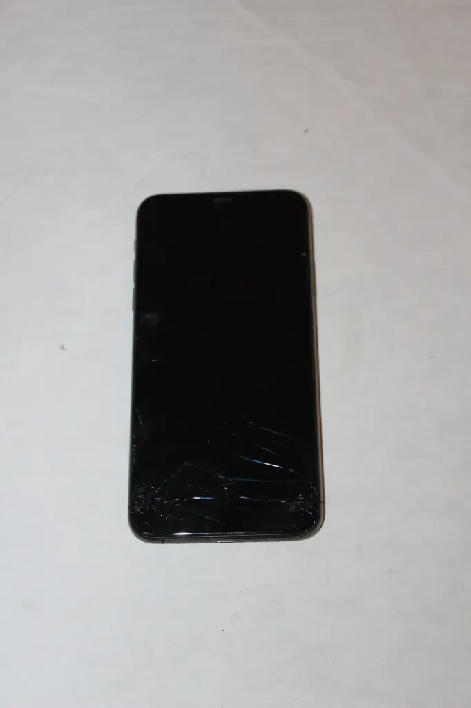 iPhone - Cracked