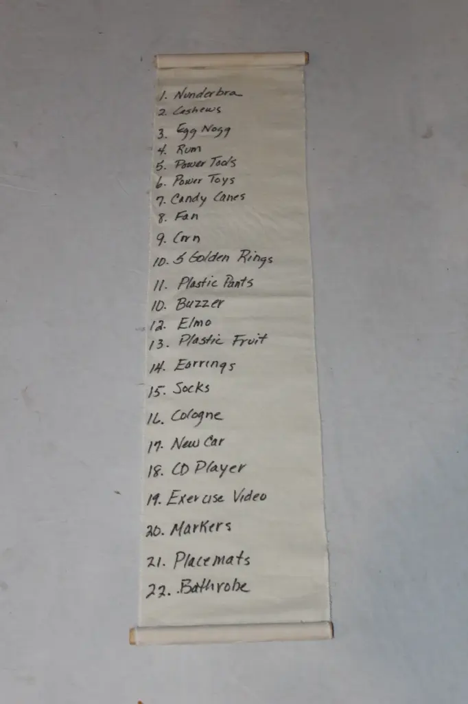 Christmas List Scroll