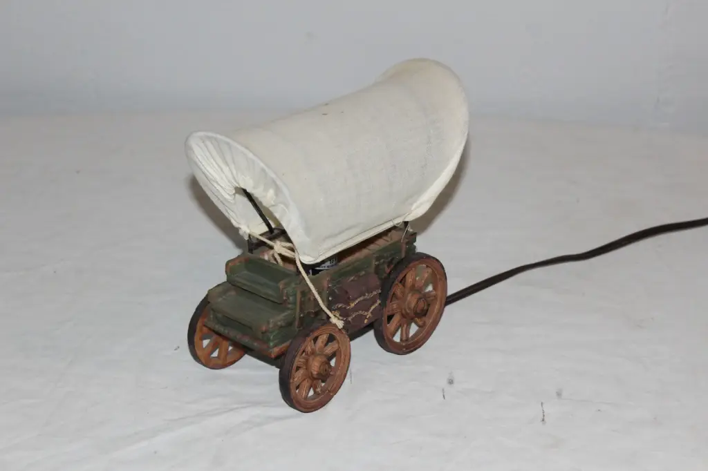 Covered Wagon Lamp