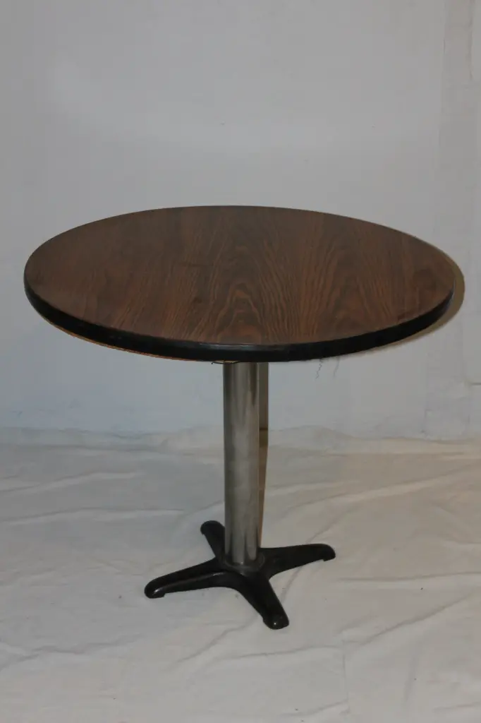 Circle Table