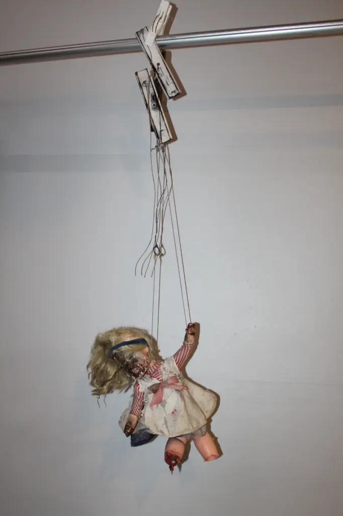 Creepy Marionette