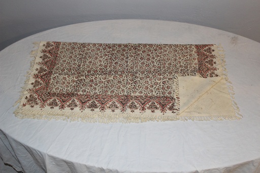[PBT-014] Tablecloth