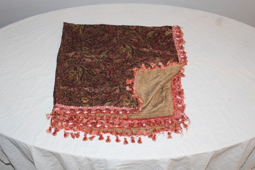[PBT-018] Tablecloth