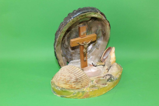 [PDK-038] Christ Decor