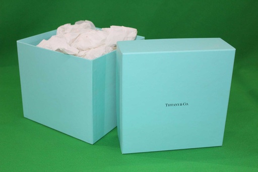 [PDO-038] Tiffany Box