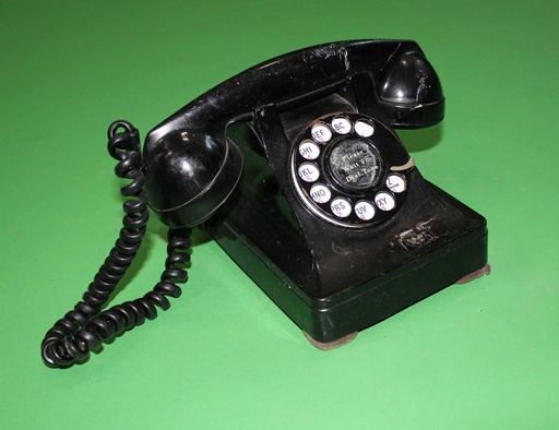 [PEP-074] Rotary Desk Telephone