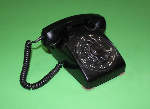 [PEP-075] Rotary Desk Telephone