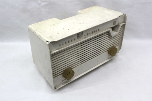 [PER-002] Table Radio