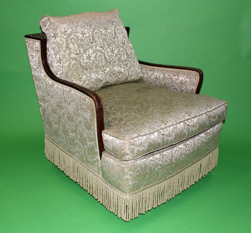 [PFC-101] Armchair