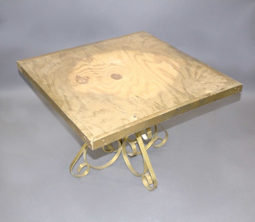[PFT-009] End Table