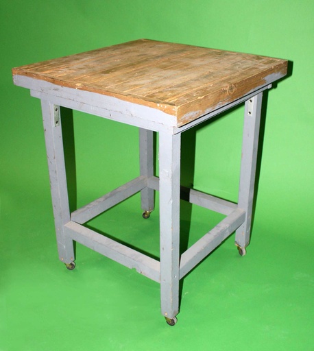 [PFT-105] Rolling Table