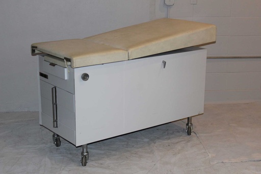 [PFT-115] Exam Table