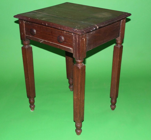 [PFT-157] End Table