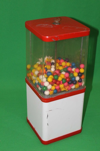 [PKR-037] Gumball Machine