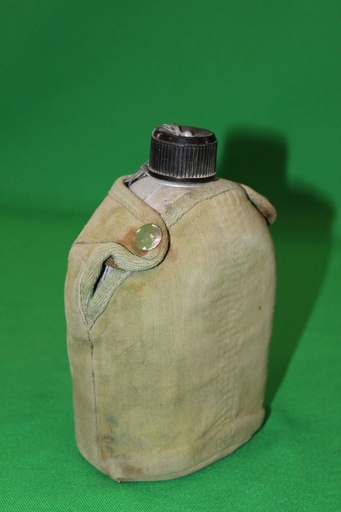 [PMA-007] Distressed Canteen & Pouch