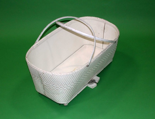 [PMN-001] Rolling Bassinet