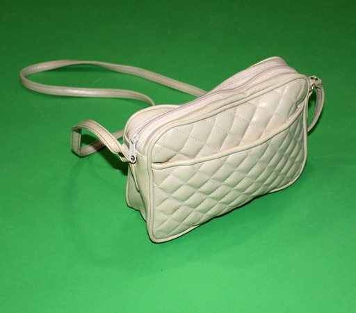 [PPH-044] Purse