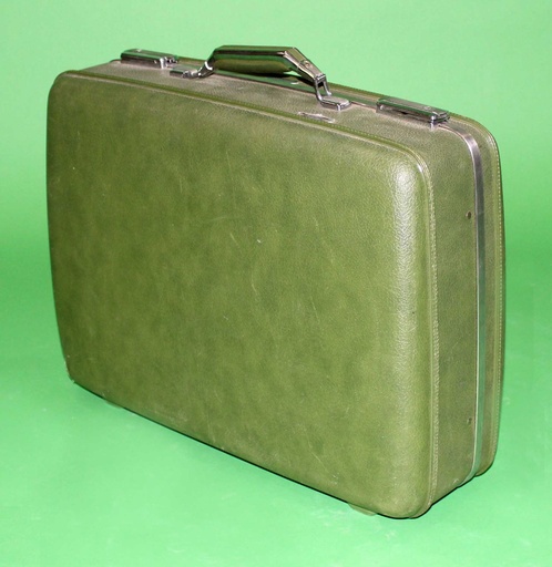 [PPL-006] Vintage Suitcase 
