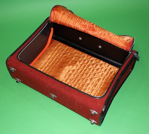 [PPL-007] Vintage Suitcase 
