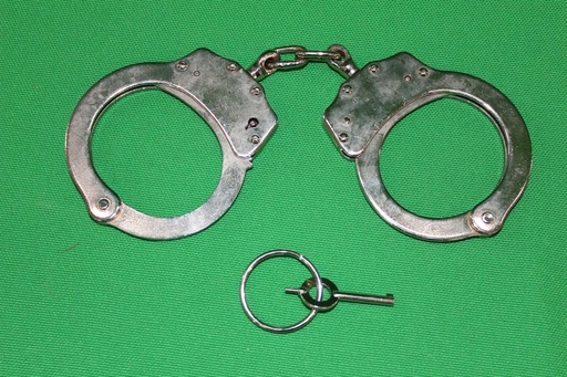 [PPW-086] Handcuffs