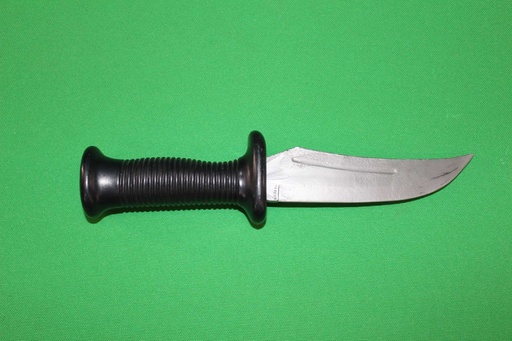 [PPW-115] Hunting Knife